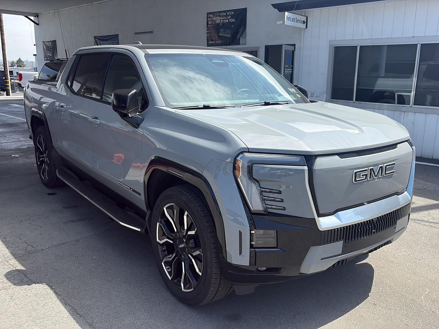 2024 GMC Sierra EV Denali Edition 1