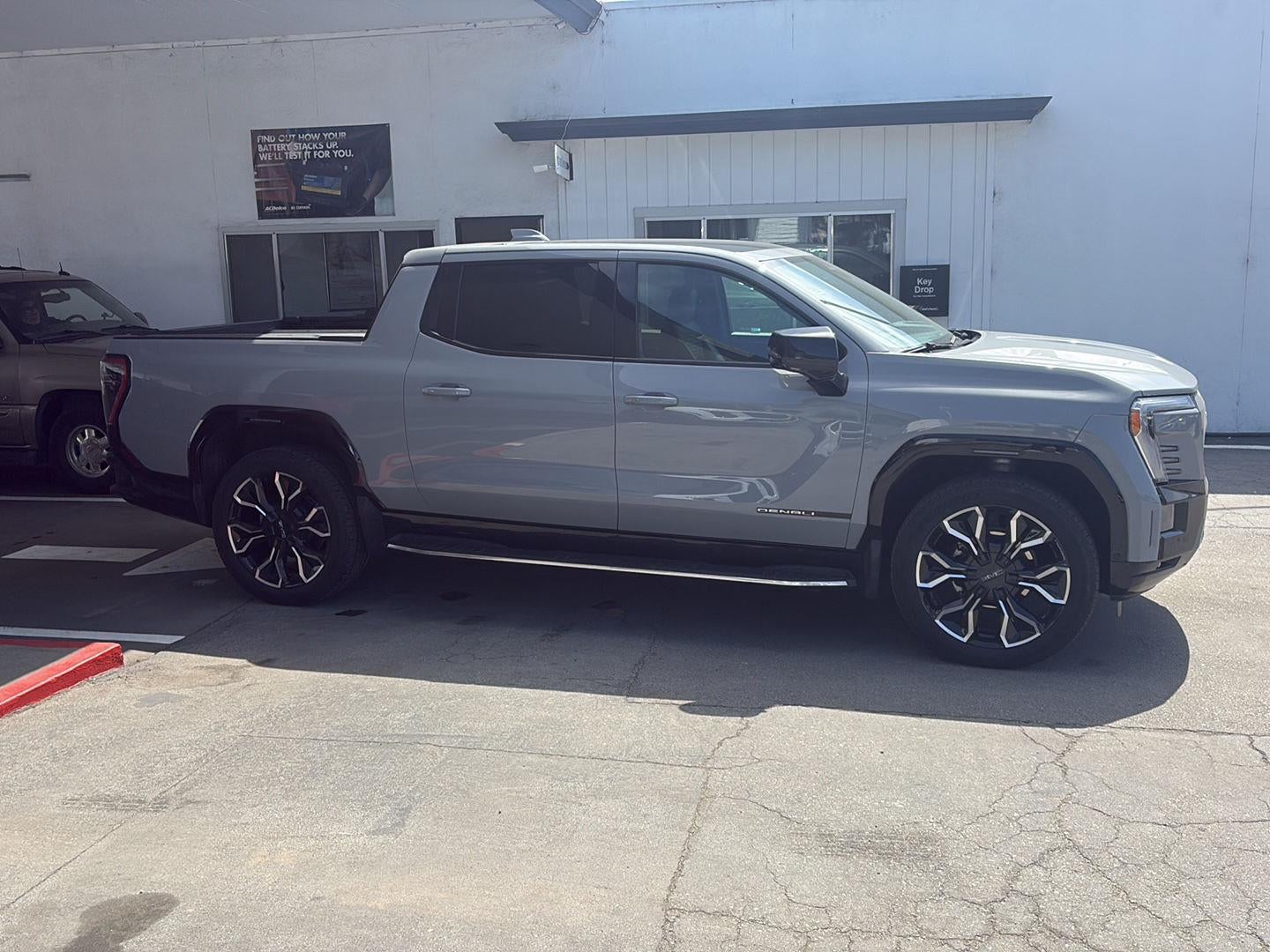 2024 GMC Sierra EV Denali Edition 1
