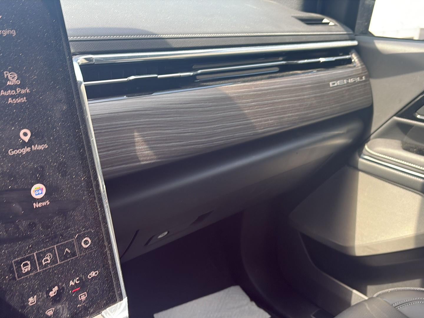 2024 GMC Sierra EV Denali Edition 1