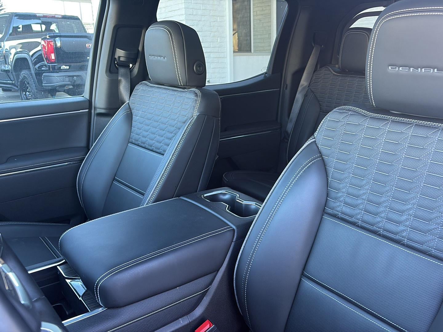 2024 GMC Sierra EV Denali Edition 1