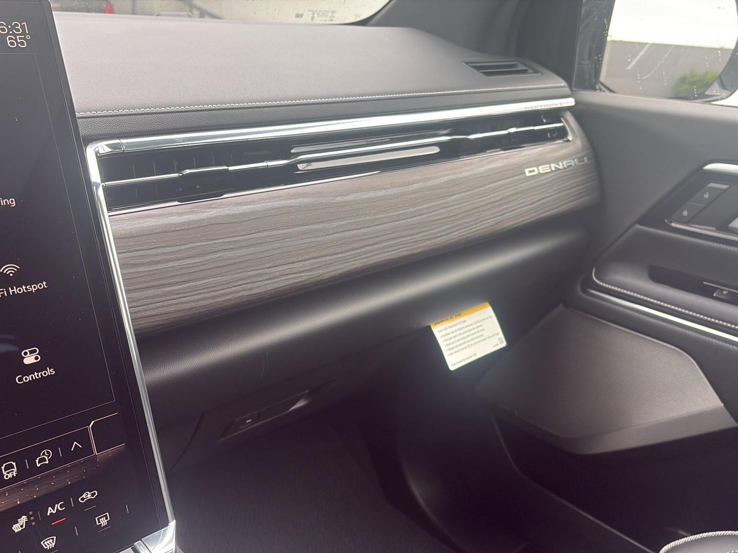 2024 GMC Sierra EV Denali Edition 1