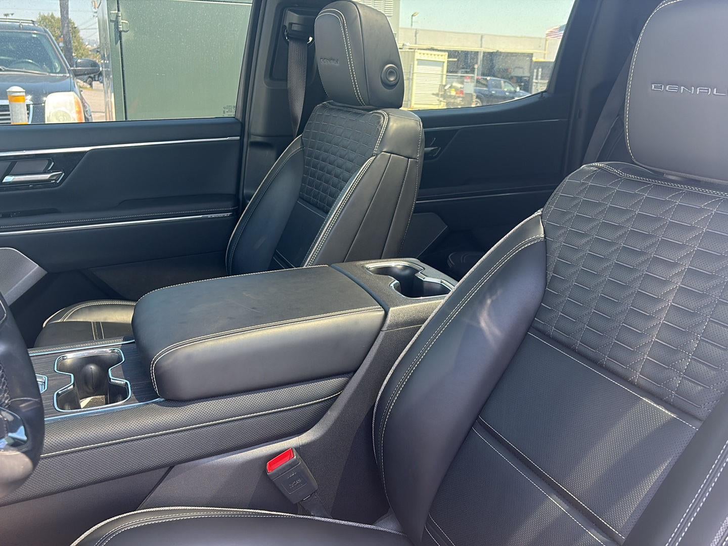2024 GMC Sierra EV Denali Edition 1