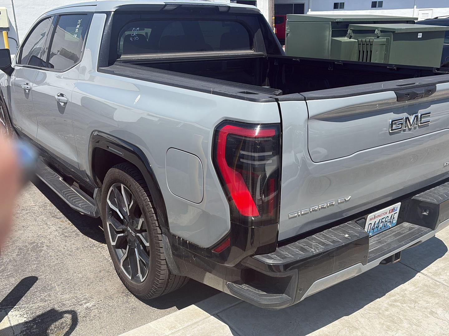 2024 GMC Sierra EV Denali Edition 1