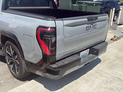 2024 GMC Sierra EV Denali Edition 1
