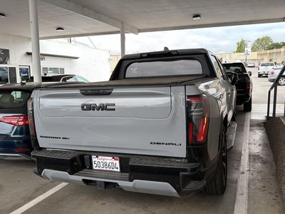 2024 GMC Sierra EV Denali Edition 1