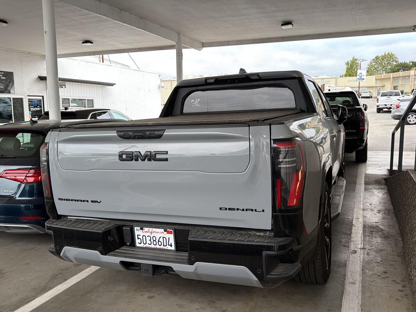 2024 GMC Sierra EV Denali Edition 1