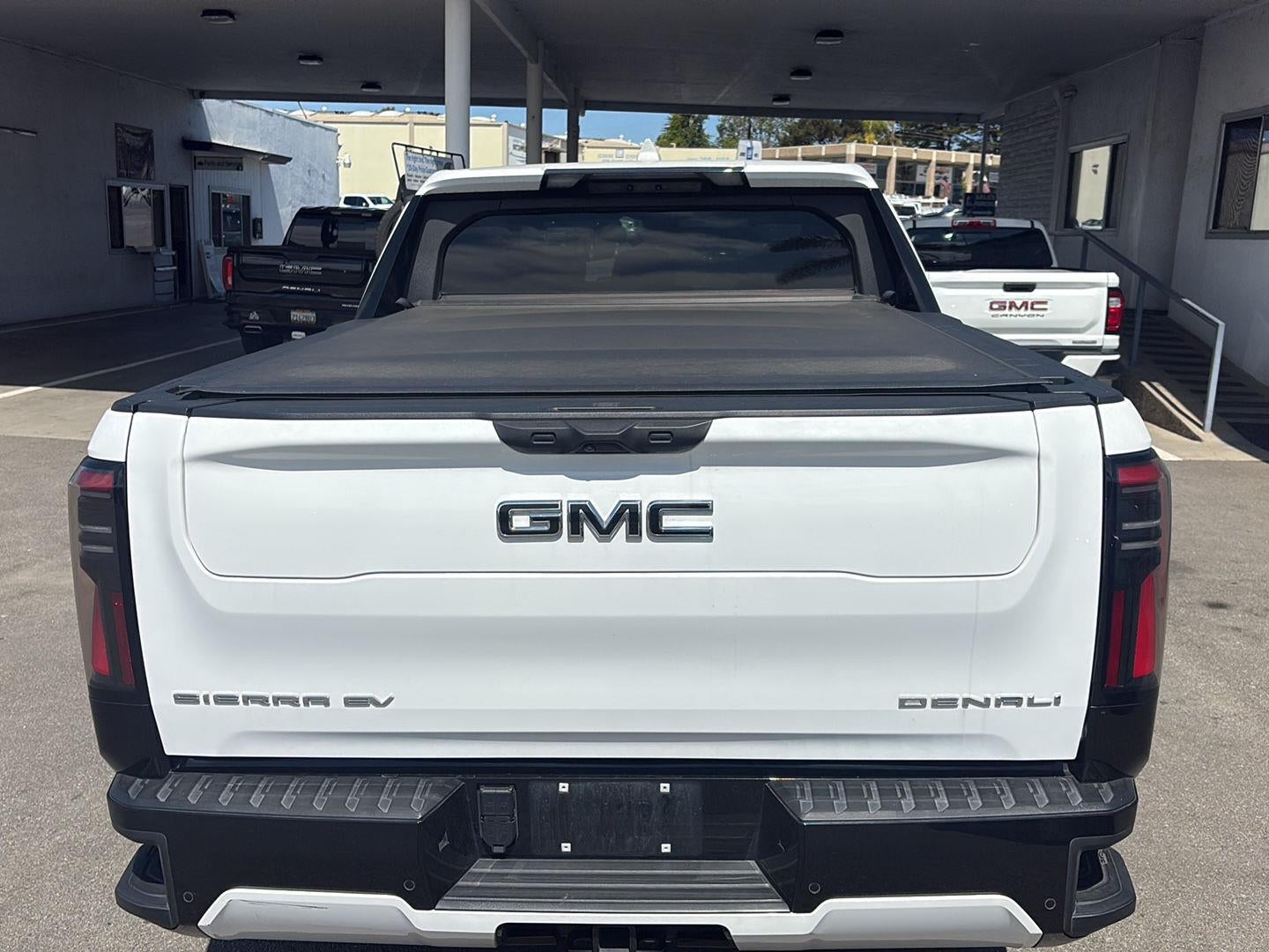 2025 GMC Sierra EV Max Range Denali