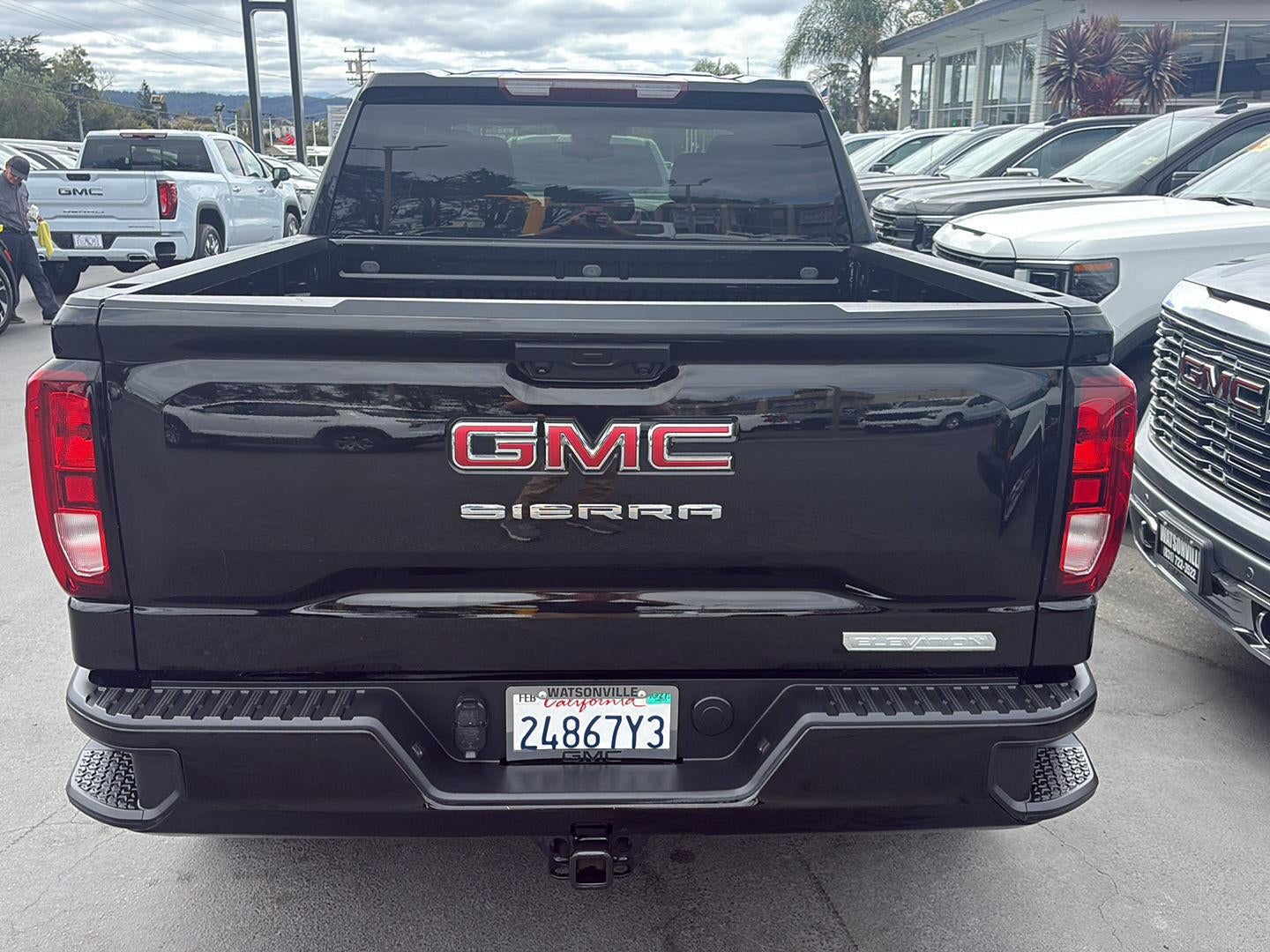 2024 GMC Sierra 1500 Elevation