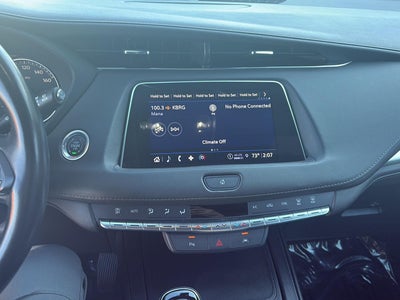 2023 Cadillac XT4 Premium Luxury