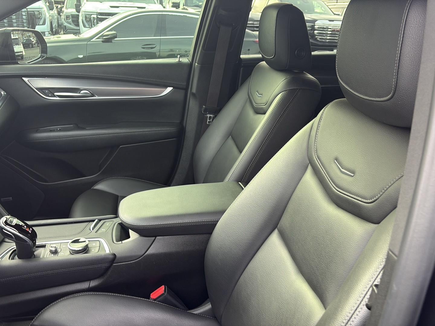 2021 Cadillac XT5 Luxury