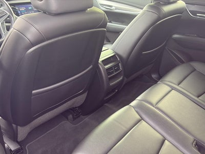 2021 Cadillac XT5 Luxury