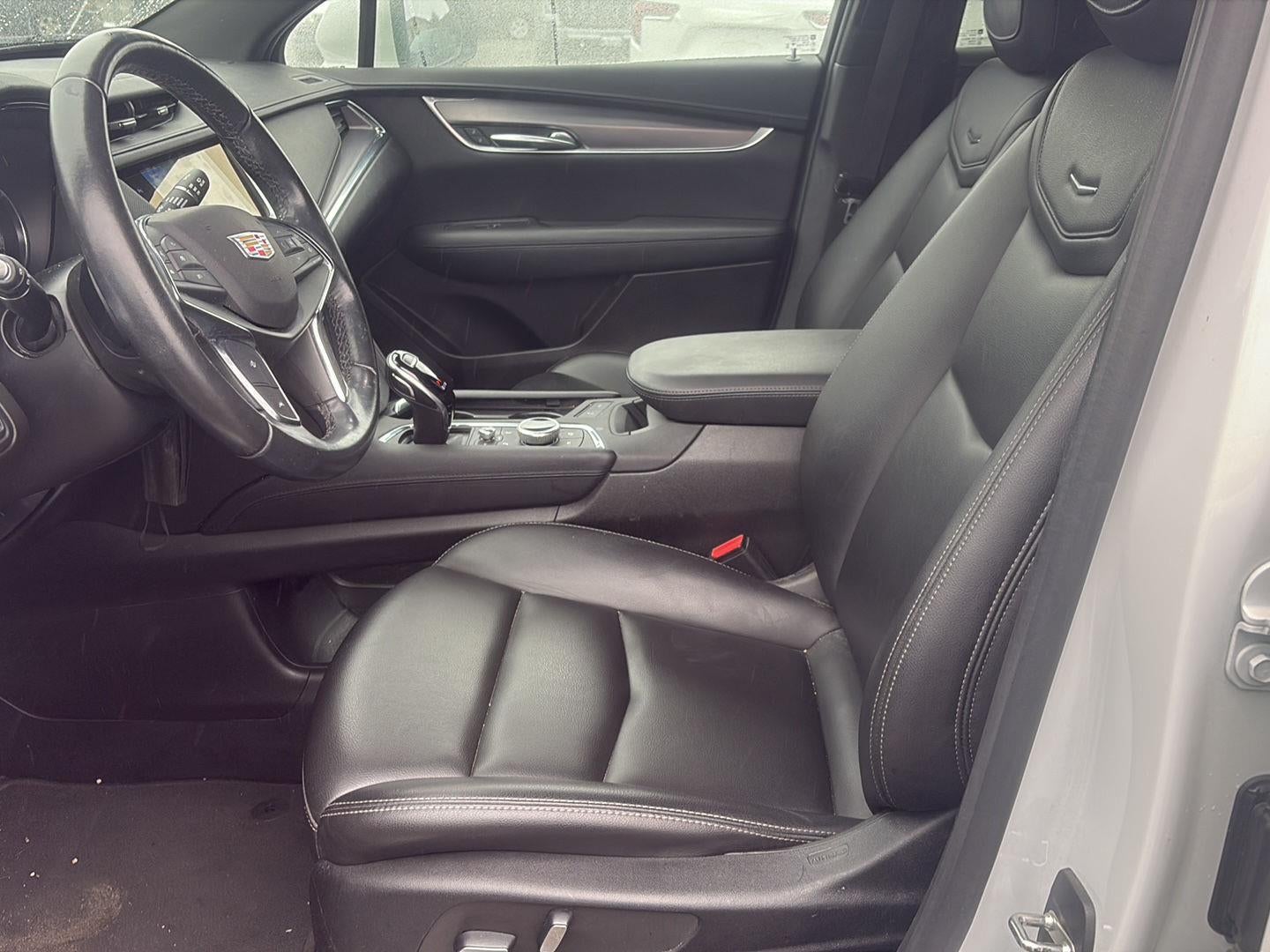 2022 Cadillac XT5 Luxury