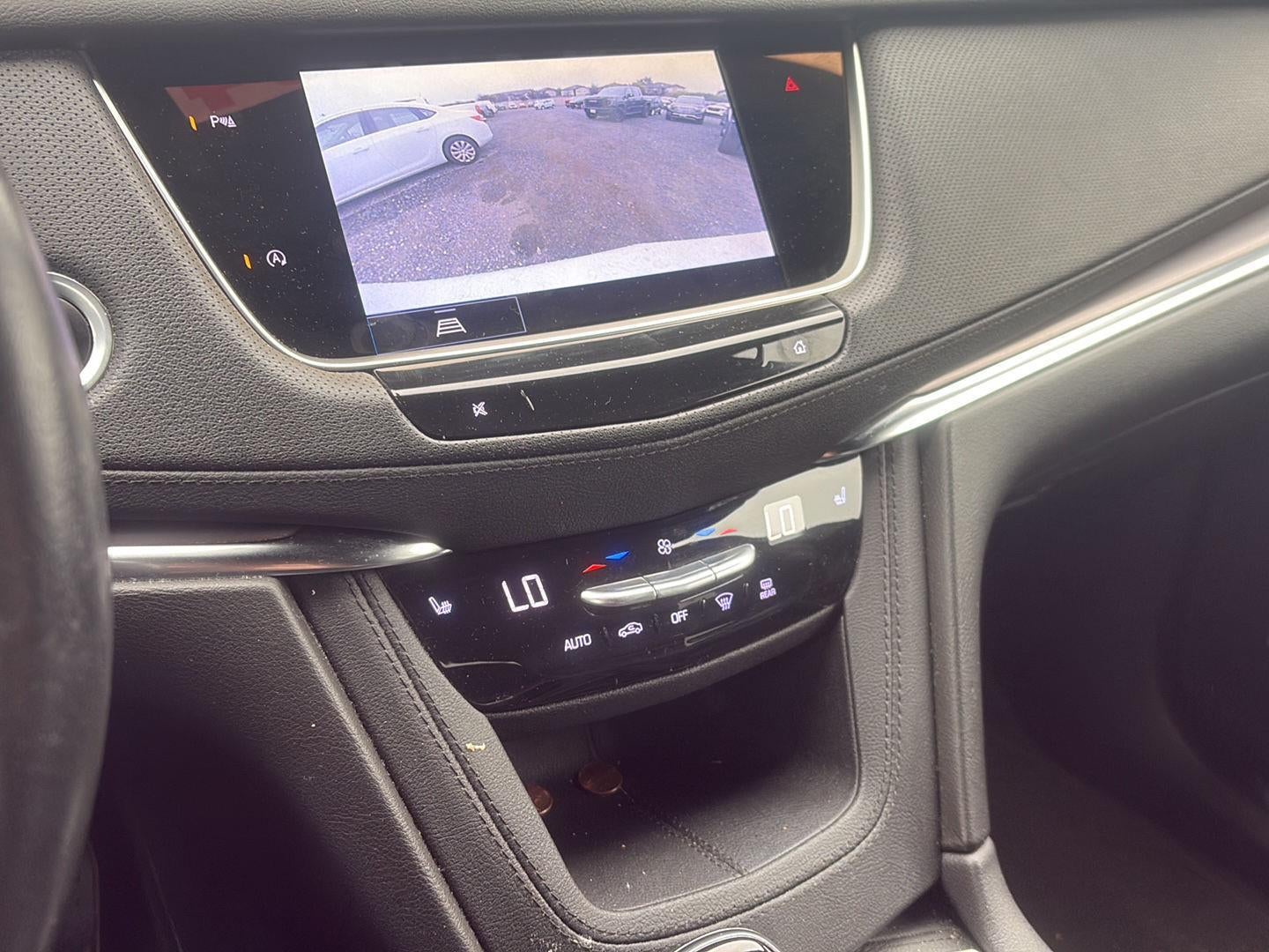 2022 Cadillac XT5 Luxury