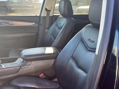 2017 Cadillac XT5 Luxury FWD