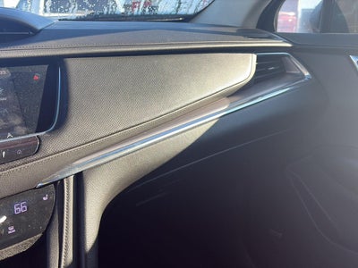 2017 Cadillac XT5 Luxury FWD