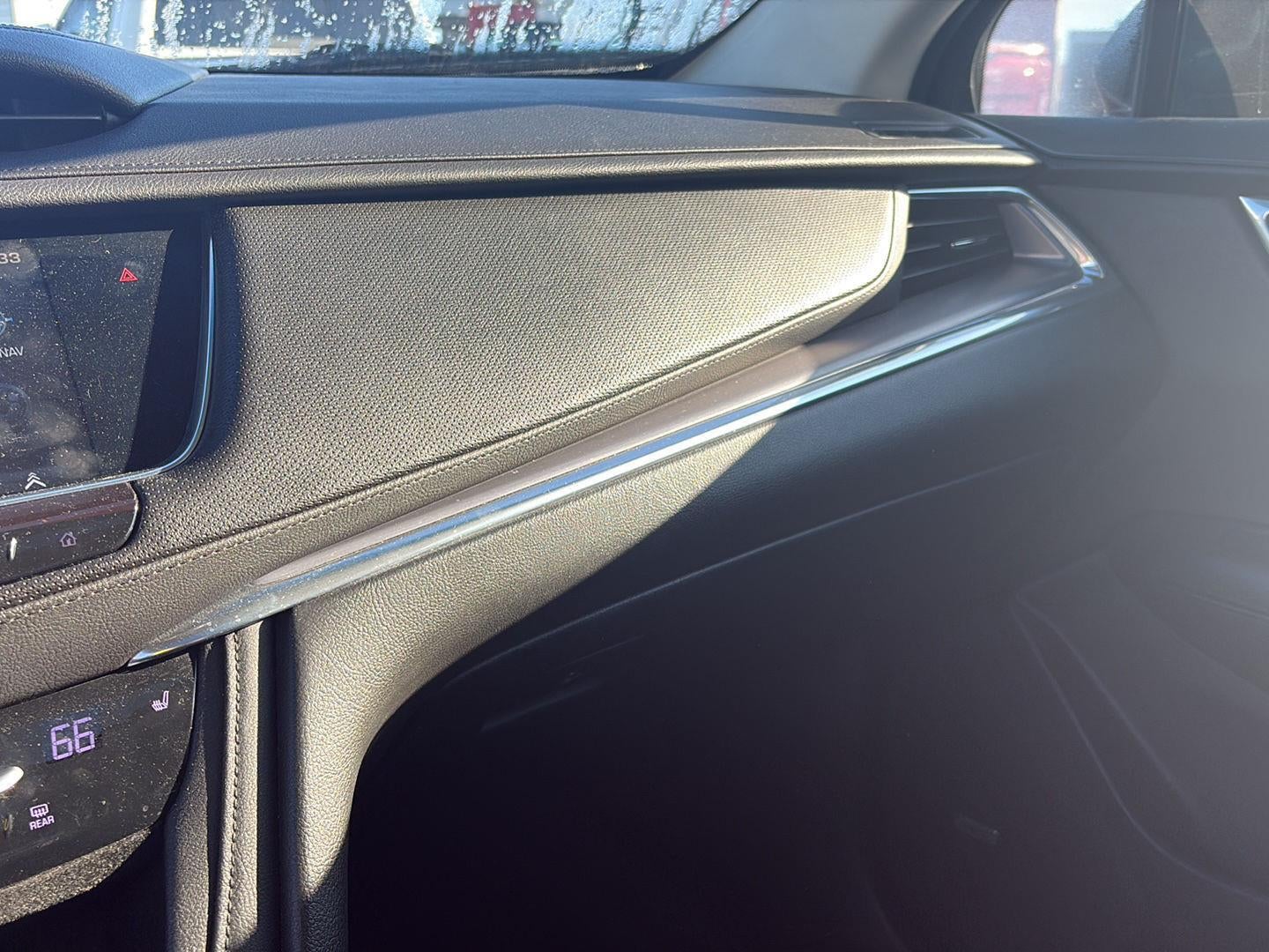 2017 Cadillac XT5 Luxury FWD