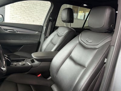 2024 Cadillac XT6 Luxury