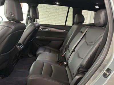 2024 Cadillac XT6 Luxury