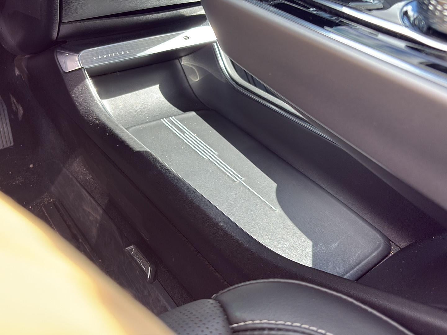 2023 Cadillac LYRIQ Luxury