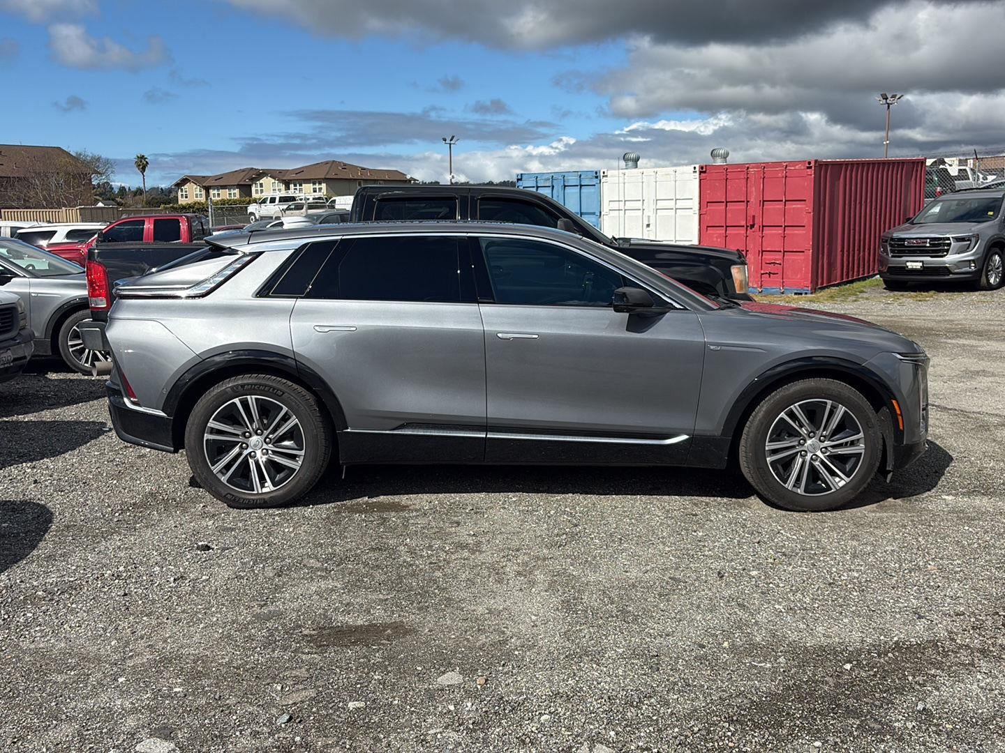 2023 Cadillac LYRIQ Luxury