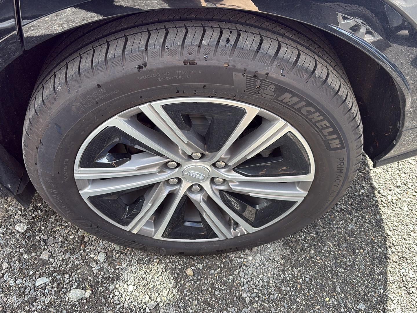 2023 Cadillac LYRIQ Luxury