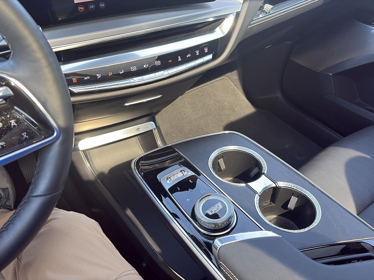 2023 Cadillac LYRIQ Luxury