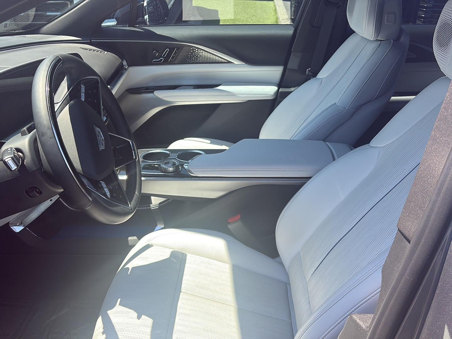 2023 Cadillac LYRIQ Luxury
