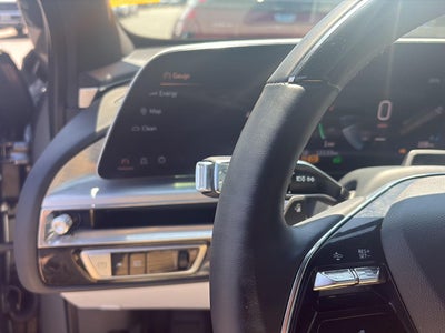 2023 Cadillac LYRIQ Luxury