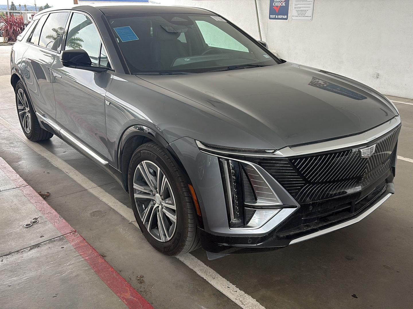 2023 Cadillac LYRIQ Luxury