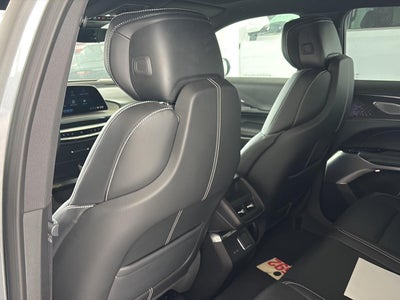 2023 Cadillac LYRIQ Luxury