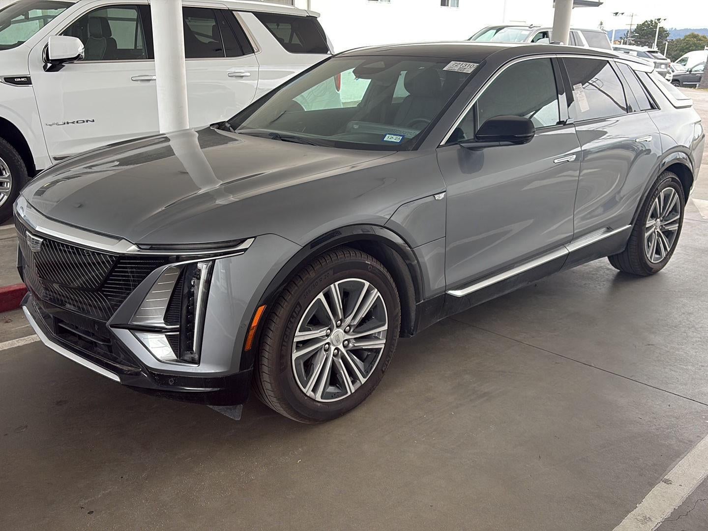 2023 Cadillac LYRIQ Luxury