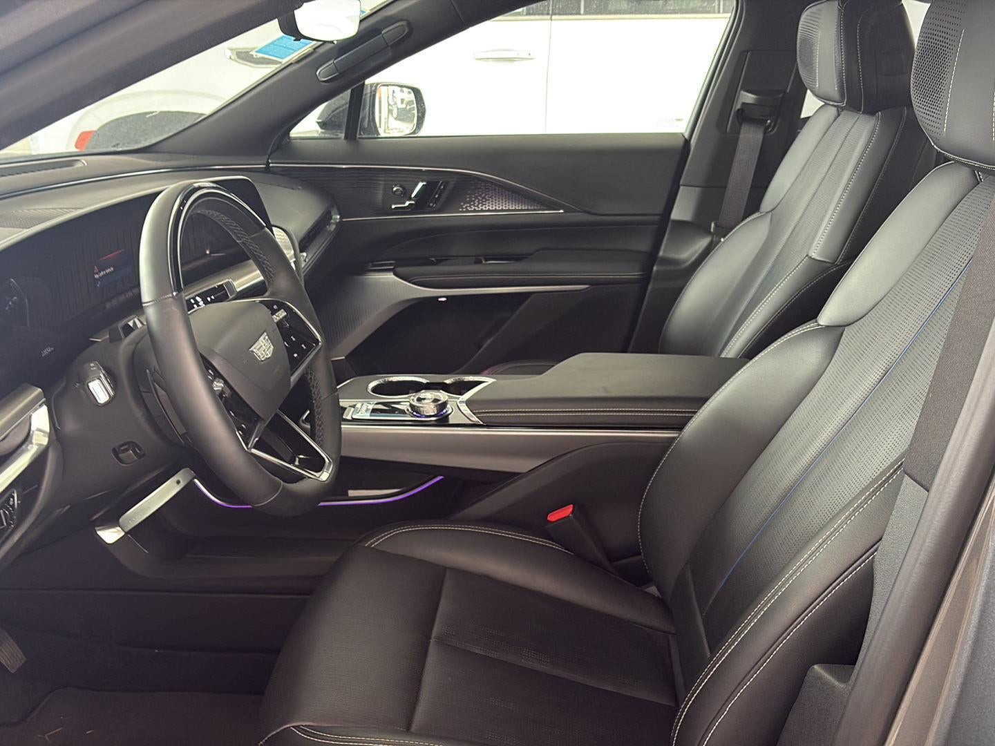 2023 Cadillac LYRIQ Luxury