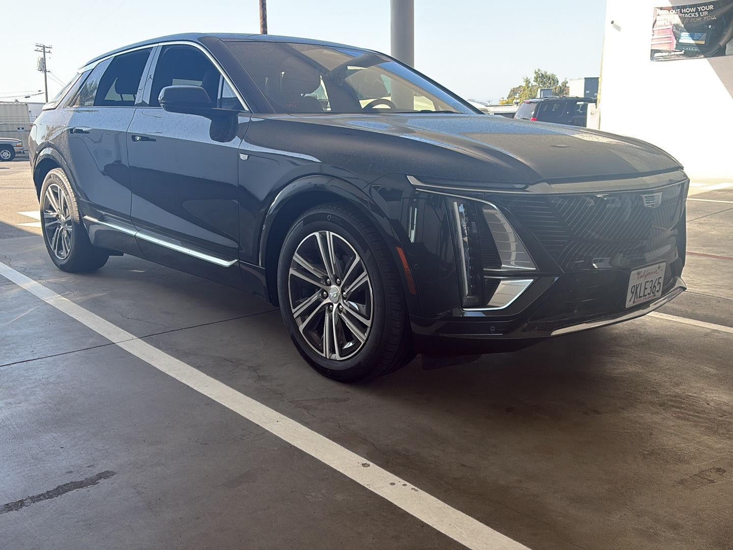 2024 Cadillac LYRIQ Luxury 1