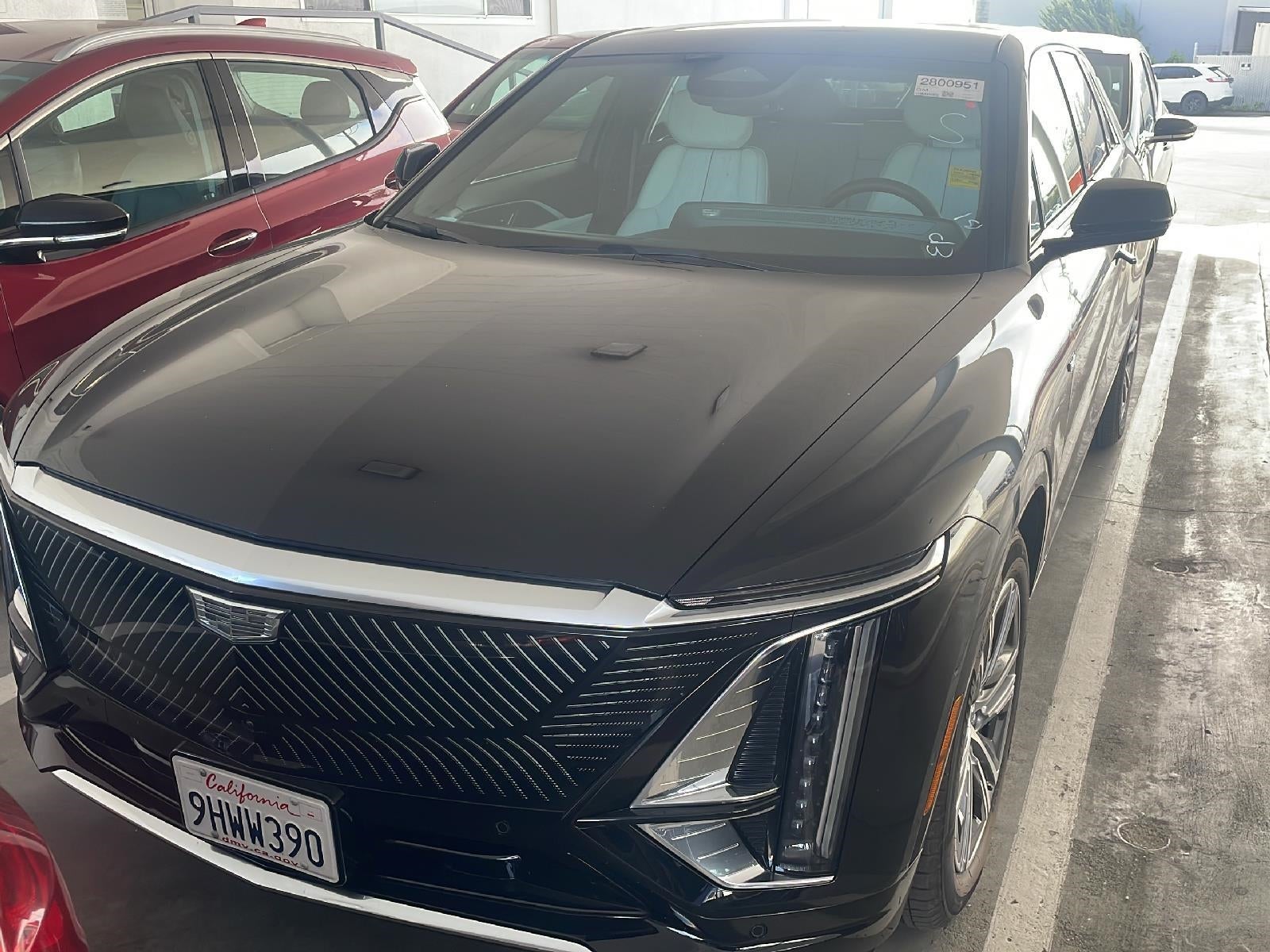 Used 2024 Cadillac LYRIQ Luxury 1 with VIN 1GYKPPRL8RZ100070 for sale in Watsonville, CA
