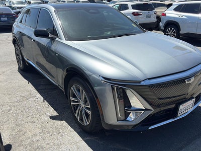 2024 Cadillac LYRIQ Luxury 1