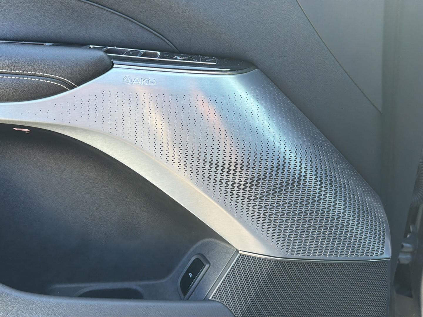 2023 Cadillac LYRIQ AWD Luxury