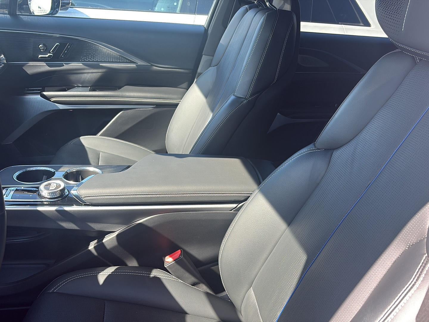 2023 Cadillac LYRIQ AWD Luxury