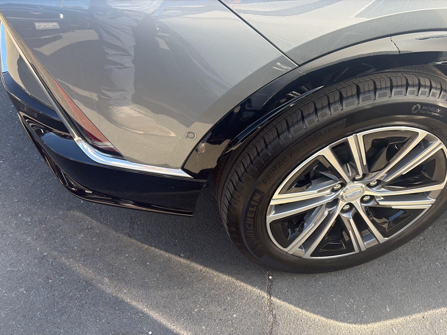 2023 Cadillac LYRIQ AWD Luxury