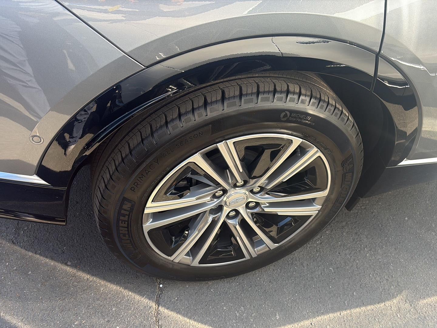 2023 Cadillac LYRIQ AWD Luxury