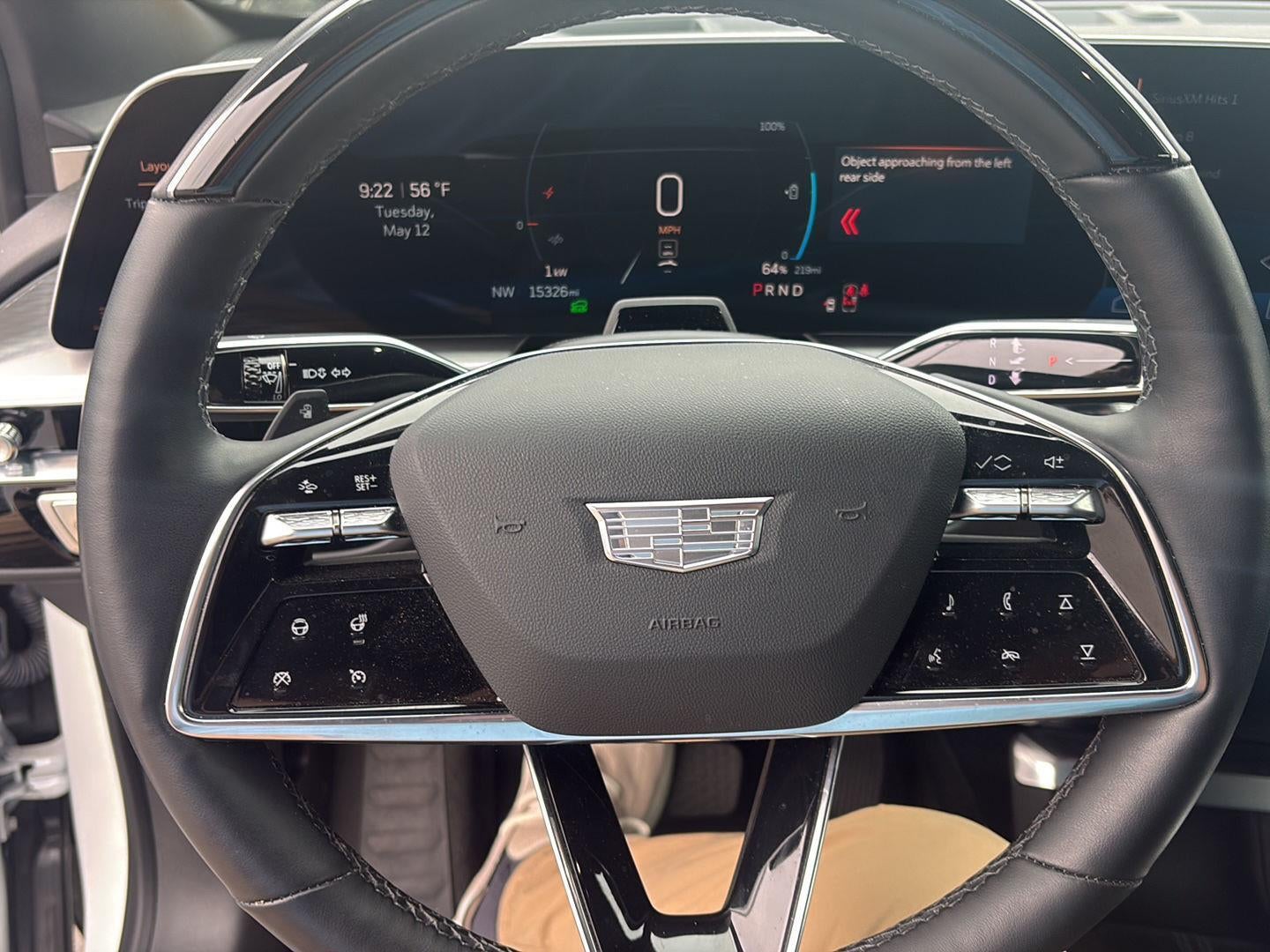 2024 Cadillac LYRIQ Luxury 2