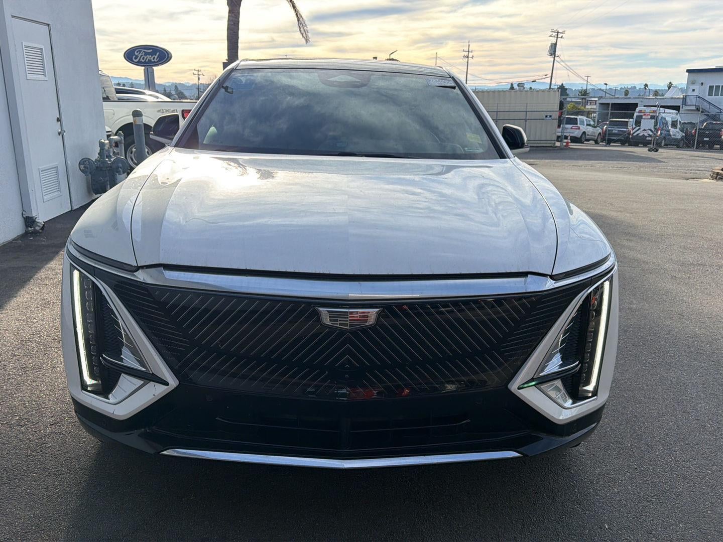 2024 Cadillac LYRIQ Luxury 2