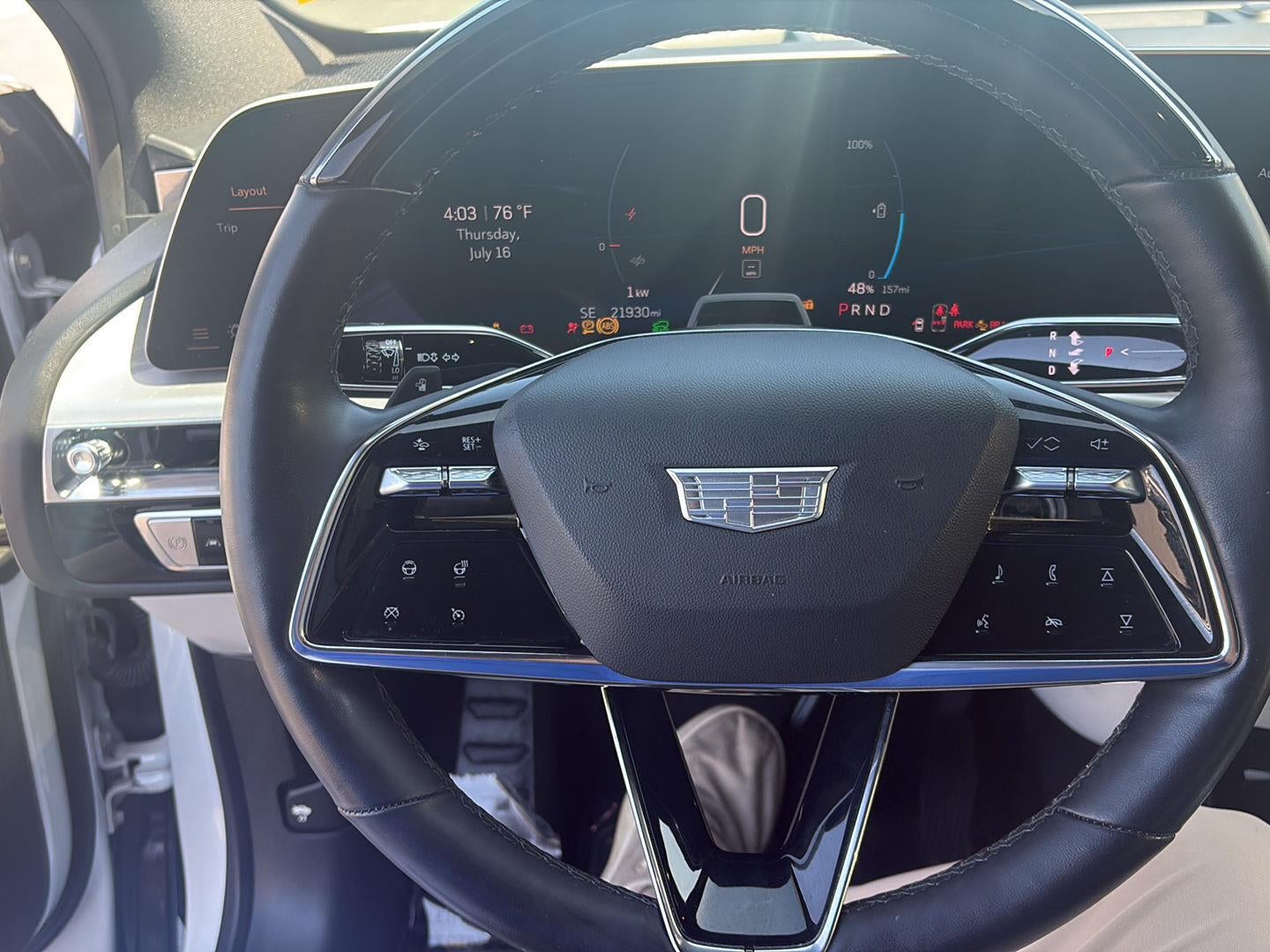 2024 Cadillac LYRIQ Luxury 2