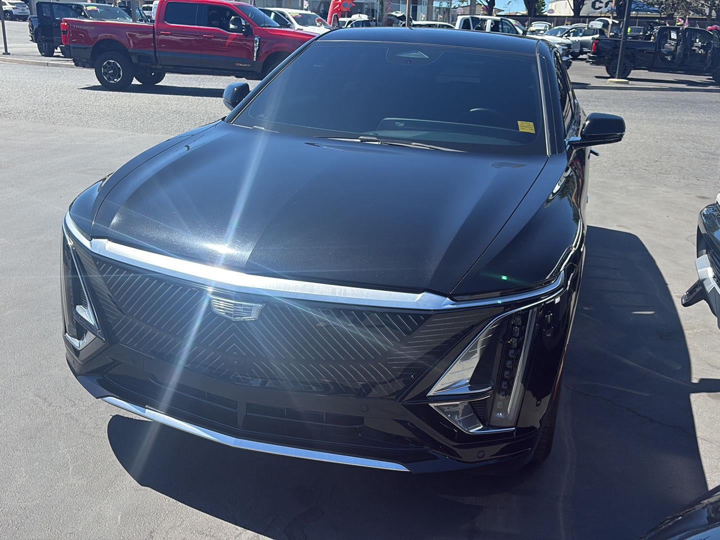 2024 Cadillac LYRIQ Luxury 3