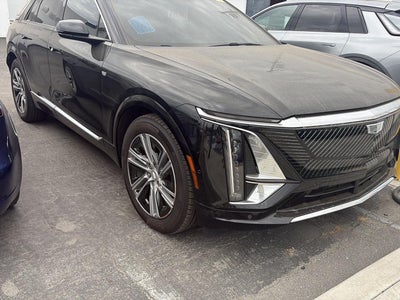 2024 Cadillac LYRIQ Luxury 3