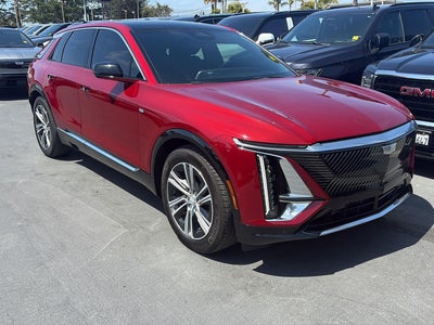 2024 Cadillac LYRIQ Luxury 3