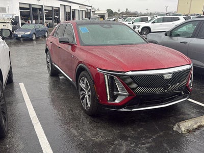 2024 Cadillac LYRIQ Luxury 3