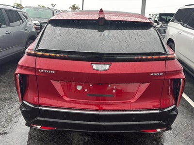 2024 Cadillac LYRIQ Luxury 3