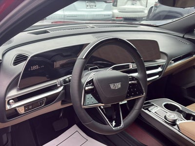 2024 Cadillac LYRIQ Luxury 3