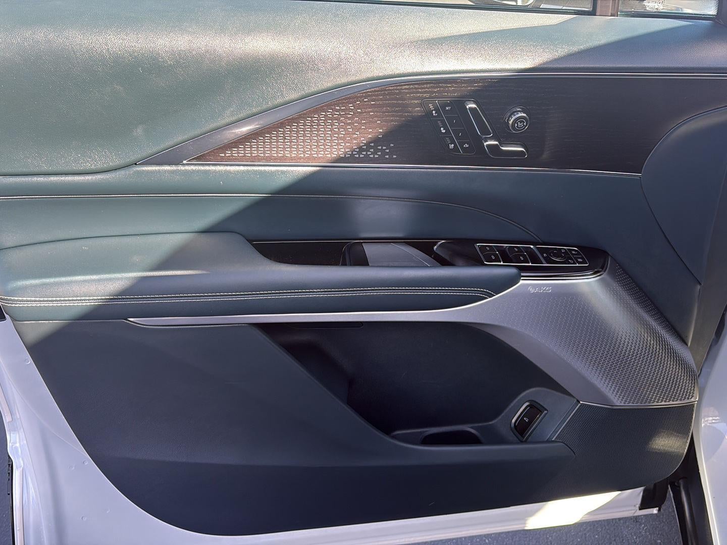 2024 Cadillac LYRIQ Sport 1