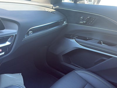 2026 Cadillac LYRIQ Signature Luxury